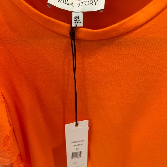 Willa Story Mixed Media Ruffle Detail T’shirt - Picture 4 of 4